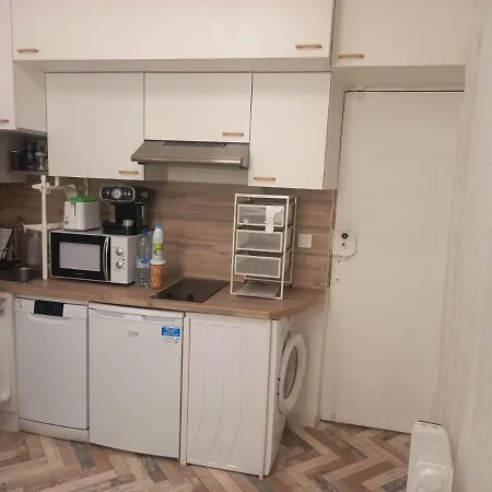 Tres Joli Petit Aux Portes Paris Apartment *